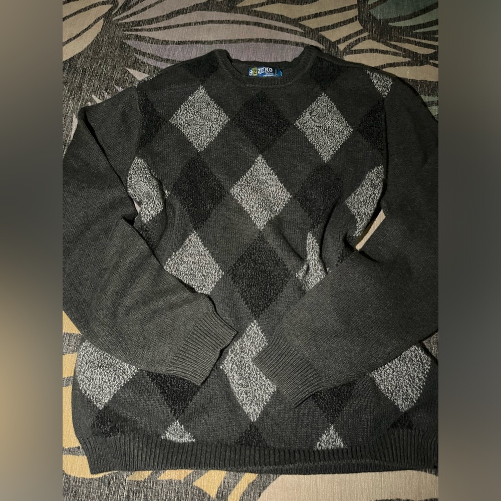 grey sweater